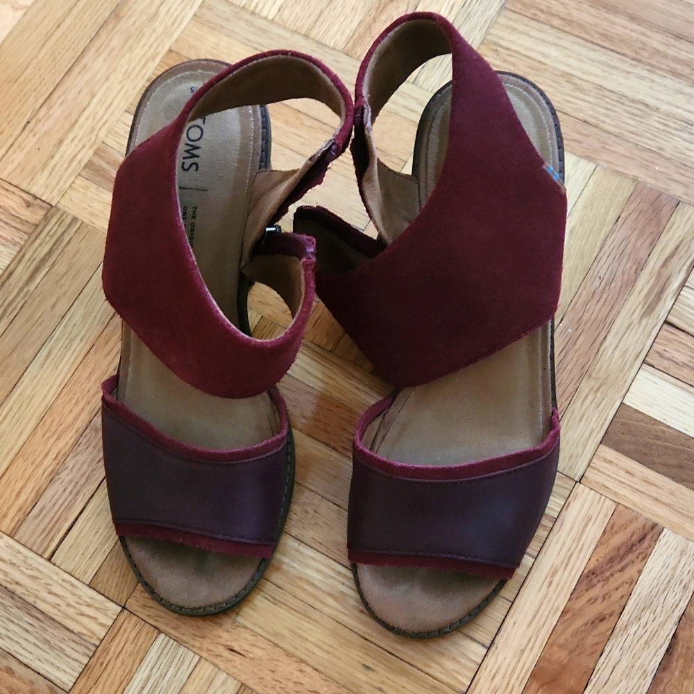Toms Sandals
